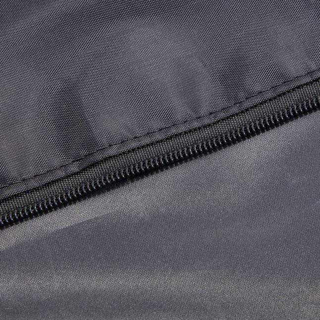 コンパクトになるシューズケースバッグ 内側はPVCコーティング仕様で、サッと拭くだけで汚れを落とせます。 ジムや旅行先でも衛生的に使えて安心です