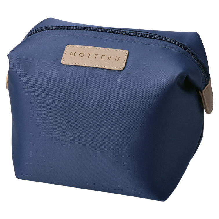 クーラーランチポーチバッグ 3色　デスクの上では収納力のある船形で広々と。持ち運ぶときはホックを留めて、コロンとかわいいスクエア型に。 使うシーンに合わせて「ちょうどいい形」に寄り添ってくれる、優秀なマルチポーチです。　見た目はコンパクトでも、マチがしっかりあるので収納力は抜群。散らかりがちな小物をこれひとつにまとめれば、バッグの中も心もすっきり整います。毎日使うものだからこそ、機能的で飽きのこないデザインを選んでみませんか？