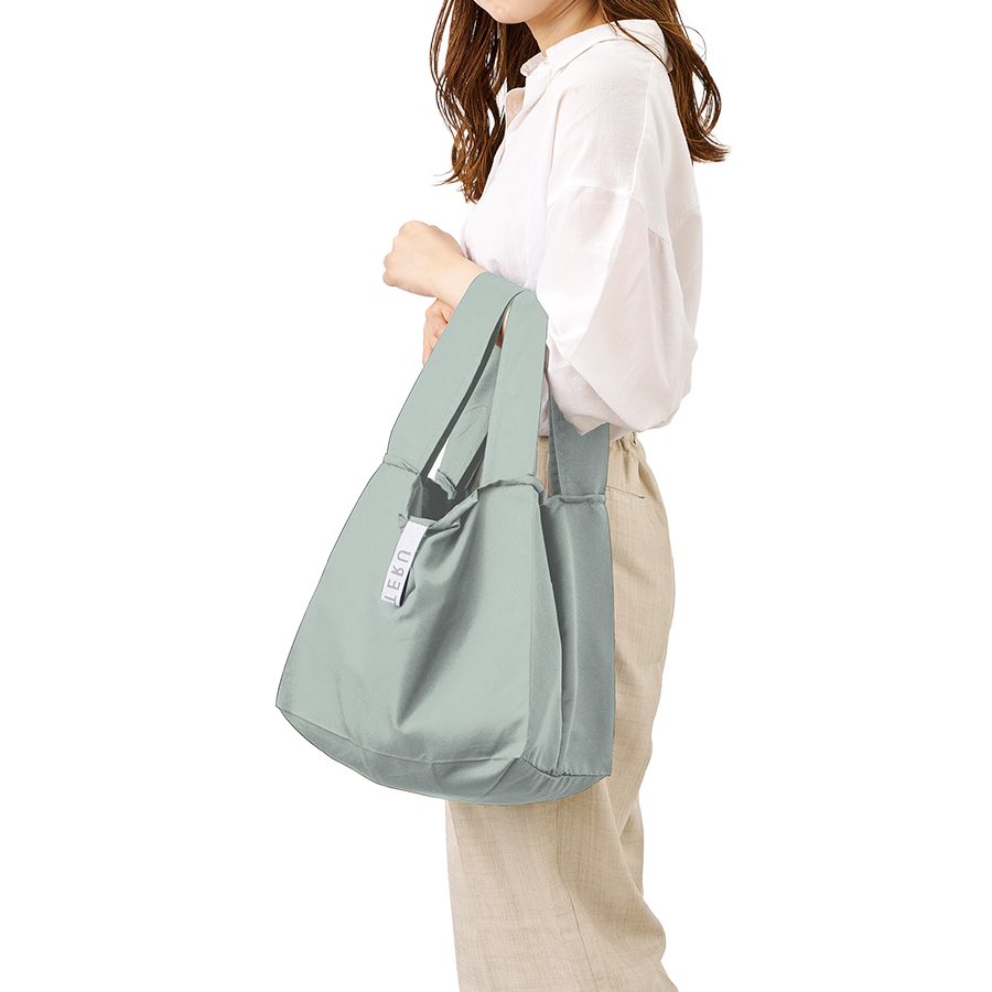 セルフレジで使いやすいスクエアデリバッグ 3色