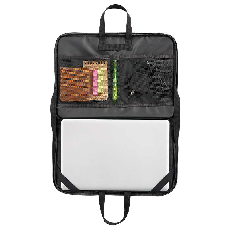 入れたまま使えるノートPCバッグ 4色